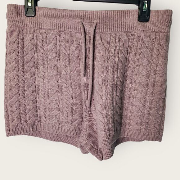 Sweaty Betty Cable Knit Wool Cashmere Shorts Pastel Purple Size Medium - Picture 2 of 8